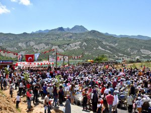 Tunceli'de, yıl sonu çocuk şenliği