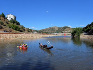 Raftingci kızlar dünya şampiyonası'na hazırlanıyor