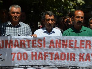 İHD’den 700.haftaya destek açıklaması