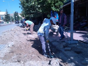 Hozat Belediyesinden aydınlatma çalışması