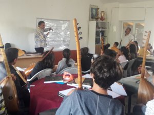 ‘Gezici Bağlama Atölyesi’ Dersim’de  VİDEO HABER