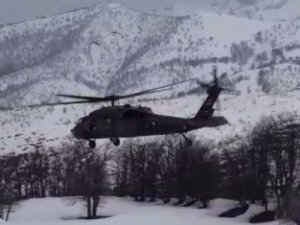 Zorunlu iniş yapan helikopter sorunsuz havalandı