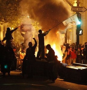 Protestocuların dediği oldu