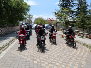 Motosiklet sürücülerine eğitim