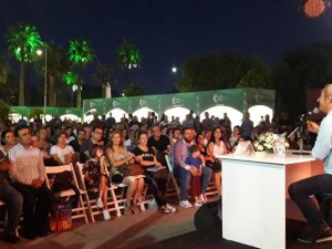 Başkan Maçoğlu, 88. İzmir Enternasyonal Fuarı’na katıldı