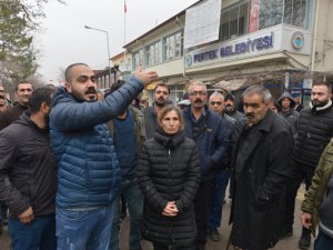 Pertek Belediyesinin işçi alımlarına tepki