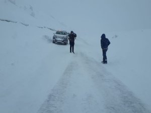 Dersim-Erzincan karayolu ulaşıma kapandı