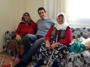 Kaymakam Kuruca'dan yaşlılara ziyaret