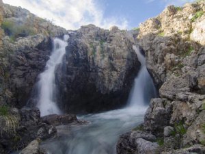 Munzur Dağları'nda dere ve şelaleler ilgi çekiyor