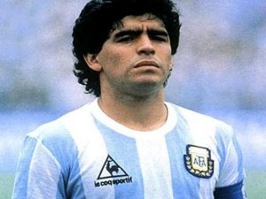 Karakaş’tan Maradona ve Dersim yazısı