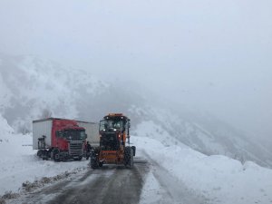 Dersim-Erzincan kara yolu yeniden açıldı