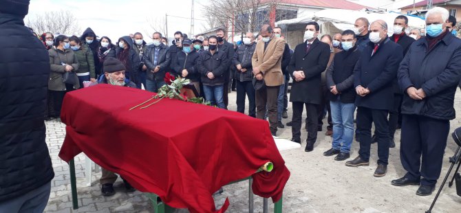 Pir Hasan Genç, Bargini köyünde toprağa verildi