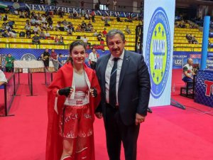Erivan Barut, Özbekistan’da birinci oldu