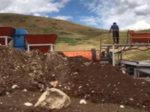 Maden yıkama tesisinin atık suyu Pülümür Çayı’na akıtılıyor