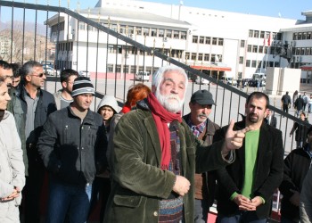 İbrahim Kaypakkaya'yı övmek suçlamasıyla 8 kişiye dava açıldı
