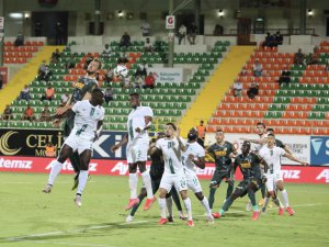 Süper Lig: Alanyaspor: 1 - GZT Giresunspor: 0 (Maç sonucu)