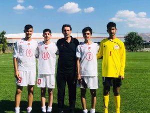 Elazığ’dan 6 futbolcu 15 yaş altı milli takım bölge seçmelerine katıldı