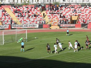 TFF 2. Lig: Vanspor FK: 3 - Diyarbekir Spor A.Ş: 1