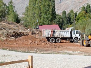 Munzur Gözeleri’nde iş makineleri çalışma yapıyor