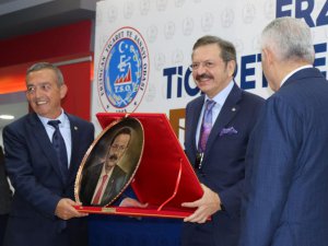 TOBB Başkanı Hisarcıklıoğlu: “Sanayide çalıştıracak eleman bulamıyoruz”