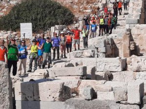 Dağcılık kulübü üyeleri Datça’da misafir edildi