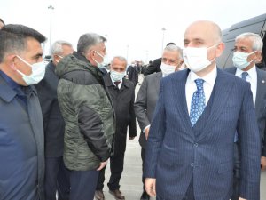 Bakan Karaismailoğlu Kars Lojistik Merkezi’nde