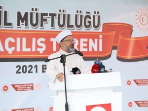 Diyanet İşleri Başkanı Erbaş: "Karabağ 30 yıla yakın ezan seslerinden mahrum kaldı"