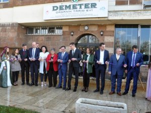 Yüksekova’da ‘‘Demeter Organik Tarım Evi Tarımsal Kalkınma Kadın Kooperatifi’ açıldı