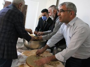 Ankara Dersimliler Derneği, yöresel yemek etkinliği düzenledi