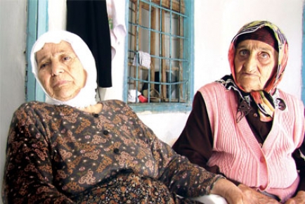 80 yaşında Alevi olduğunu öğrendi