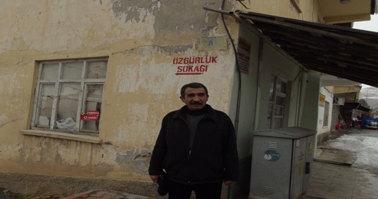 Korgeneral Alpdoğan'ın Adı, Hozat'ta Sokaktan Kaldırıldı