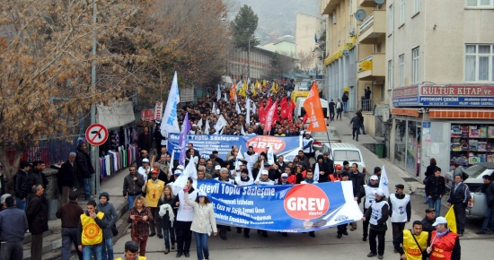 Tunceli’de İş Bırakma Eylemine Destek