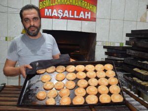 Fırınlarda kömbe mesaisi