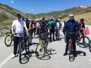 19 Mayıs Gençlik Spor Bayramı için pedal çevirdiler