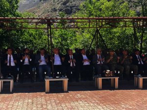 CHP Heyeti Başbağlar'daki anmalara katıldı