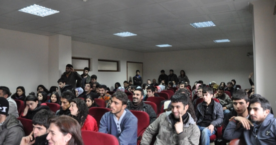 Belediye Başkanı Şahin, Üniversite Öğrencileriyle Buluştu