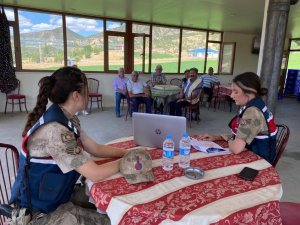 Dersim'de erkeklere 'Kadına el kalkamaz' anlatıldı