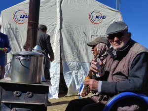 Ardahan’da deprem bölgesinde hasar tespit çalışmaları devam ediyor