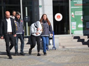 Yasak aşk fotoğrafı, tehdit; genç kızı ölüme sürükledi