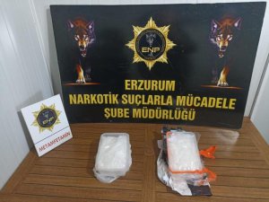 Narkotik köpeği Eris uyuşturucuya geçit vermedi