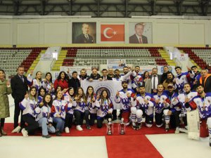 Gelenek bozulmadı; Atatürk Üniversitesi madalya sıralamasında yine zirvede yer aldı