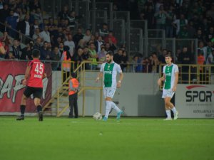 Bursaspor’da Hasan Ayaroğlu’nun tedavisine başlandı