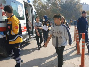 Bursa'da gıda zehirlenmesi sonucu 13 öğrenci hastanelik oldu