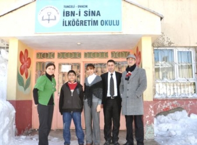 Ovacıklı Öğrencinin Başarısı Takdirle Karşılandı