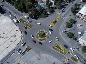 Erzincan’da trafiğe kayıtlı araç sayısı ekim ayı sonu itibarıyla 64 bin 662 oldu