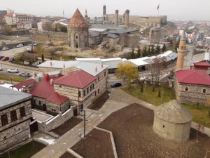 Bakan Kurum’dan Erzurum Kent Meydanı çalışmalarıyla ilgili paylaşım