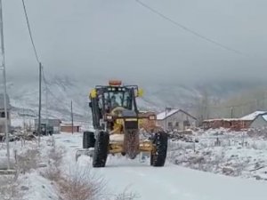 15 köy yolunu açmak için çalışma başlatıldı