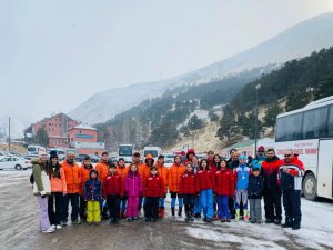 Kayakçılar Erzurum’dan dereceyle döndü