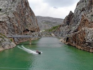 Ortadoğu’nun en uzun akarsuyu Fırat Nehri 3 ülkeye hayat veriyor