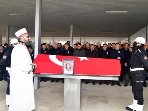 Kocası tarafından öldürülen kadın polis, Malatya’da defnedildi